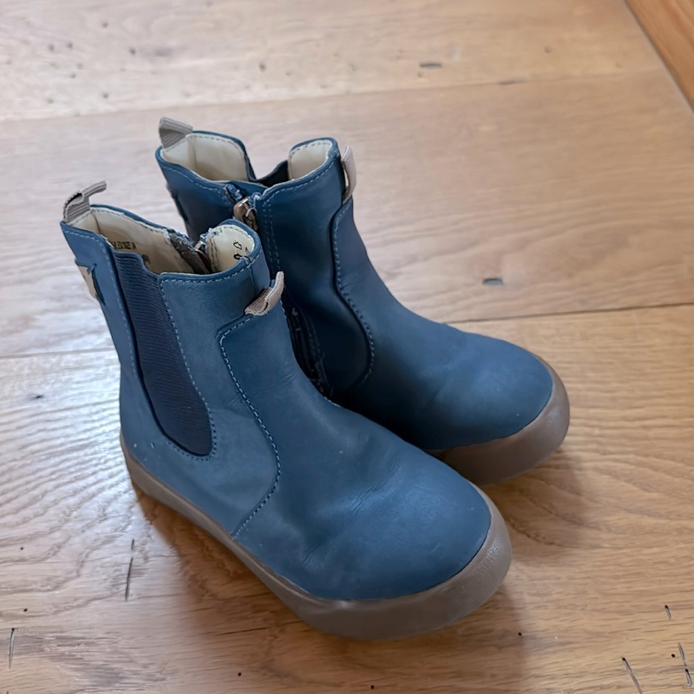 Pediped size 24 (7.5-8) Unisex-Child Flex Eclipse booties - Gently used